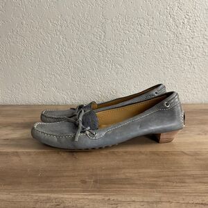 The Original Car Shoe Women Size 37.5 / 7 Blue Leather Heel Driving Loafer